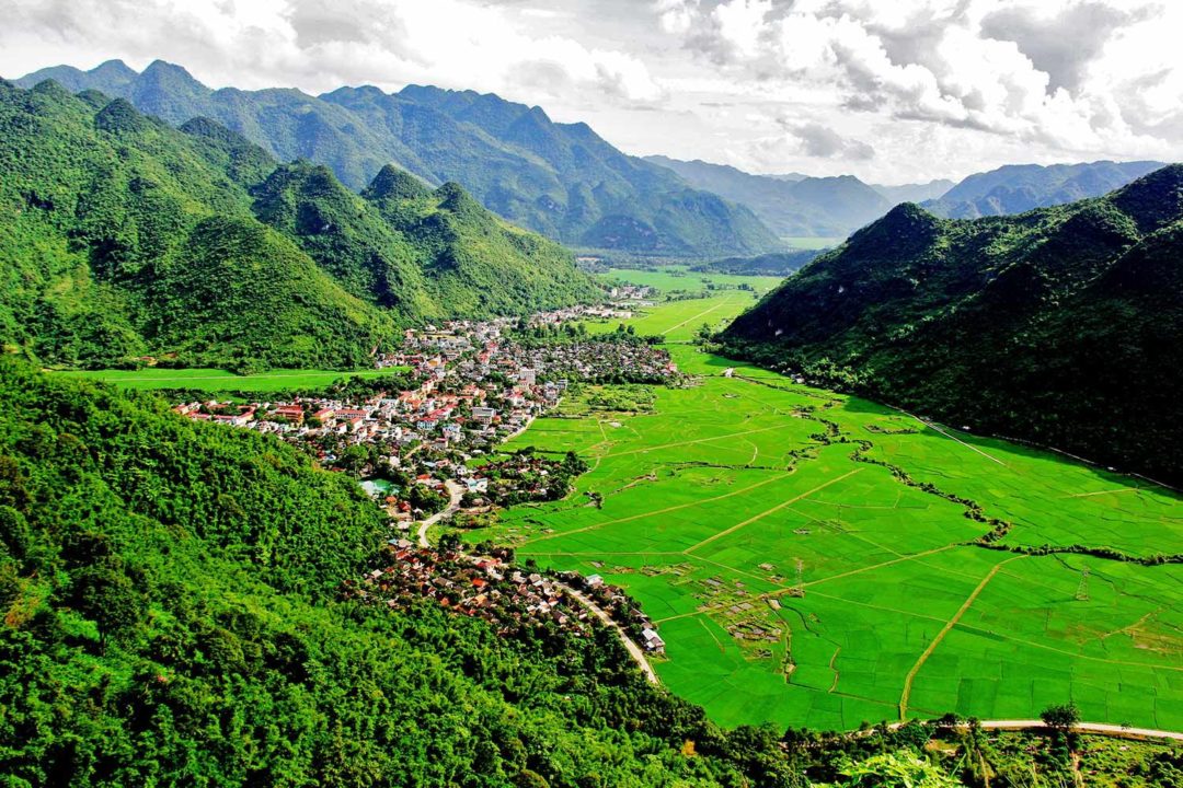 mai chau tourism